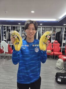 山形丸果中央青果株式会社は山形県サッカーチーム「モンテディオ山形」を応援しています。
