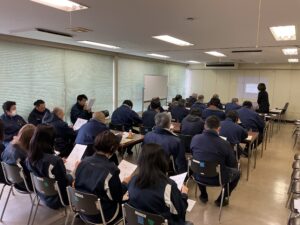 管理栄養士の楠本圭子先生より「2025年度第一回健康づくりセミナー(食事編）」を開催して頂きました。