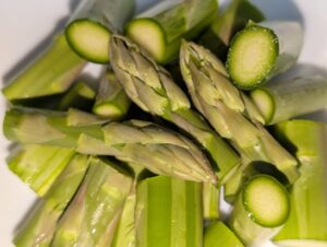 雪解けの恵み、春の甘み！山形市産「アスパラガス」